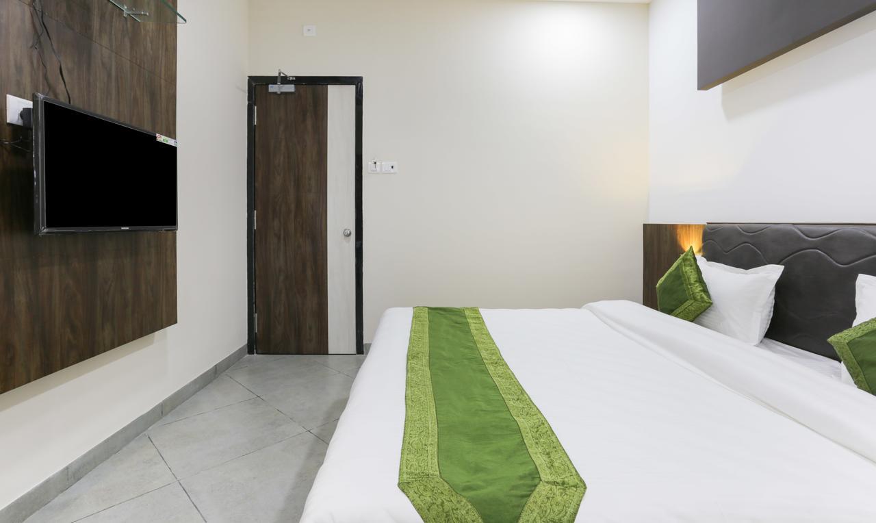 Treebo Trend Grace Residency Hotel Ченай Екстериор снимка