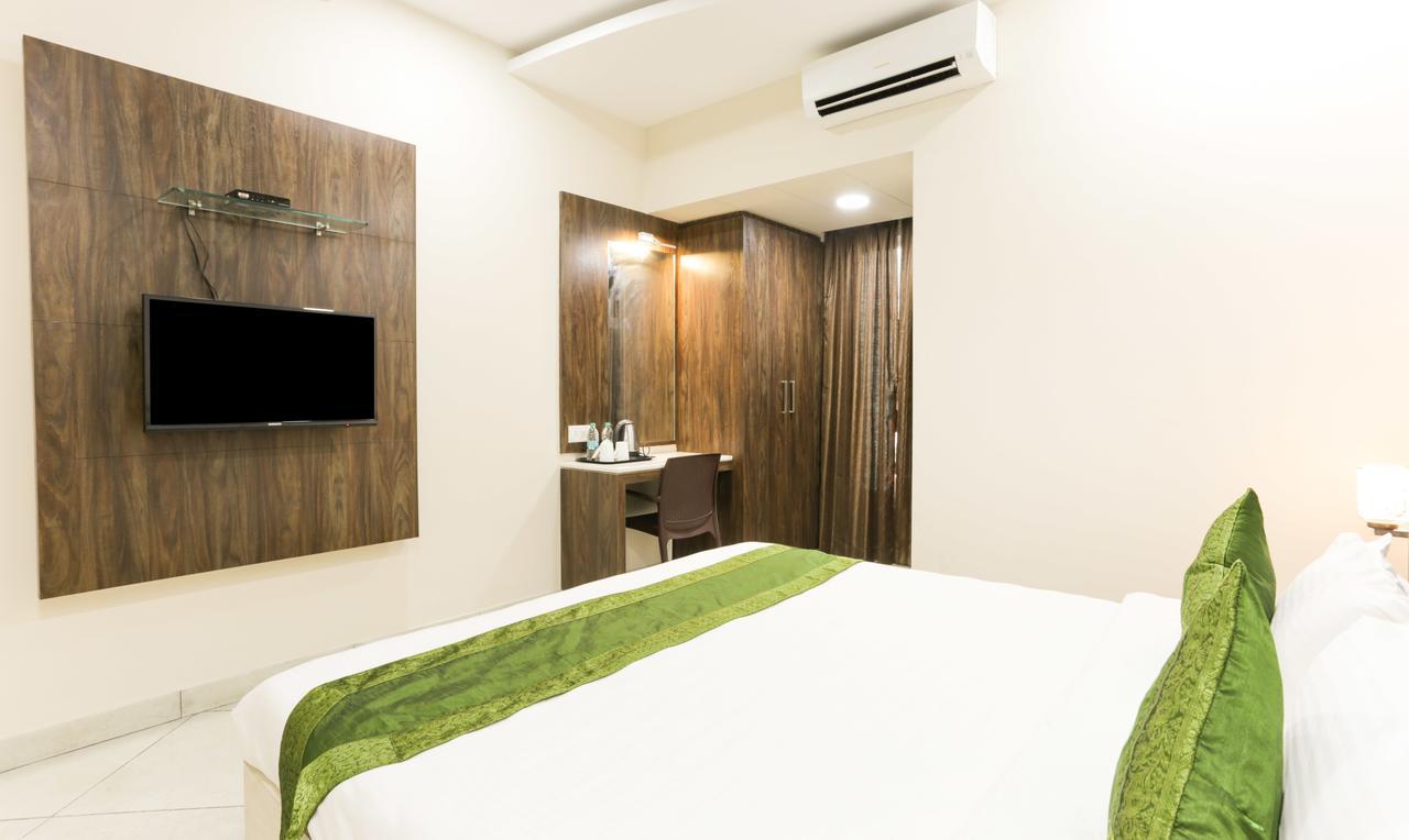 Treebo Trend Grace Residency Hotel Ченай Екстериор снимка