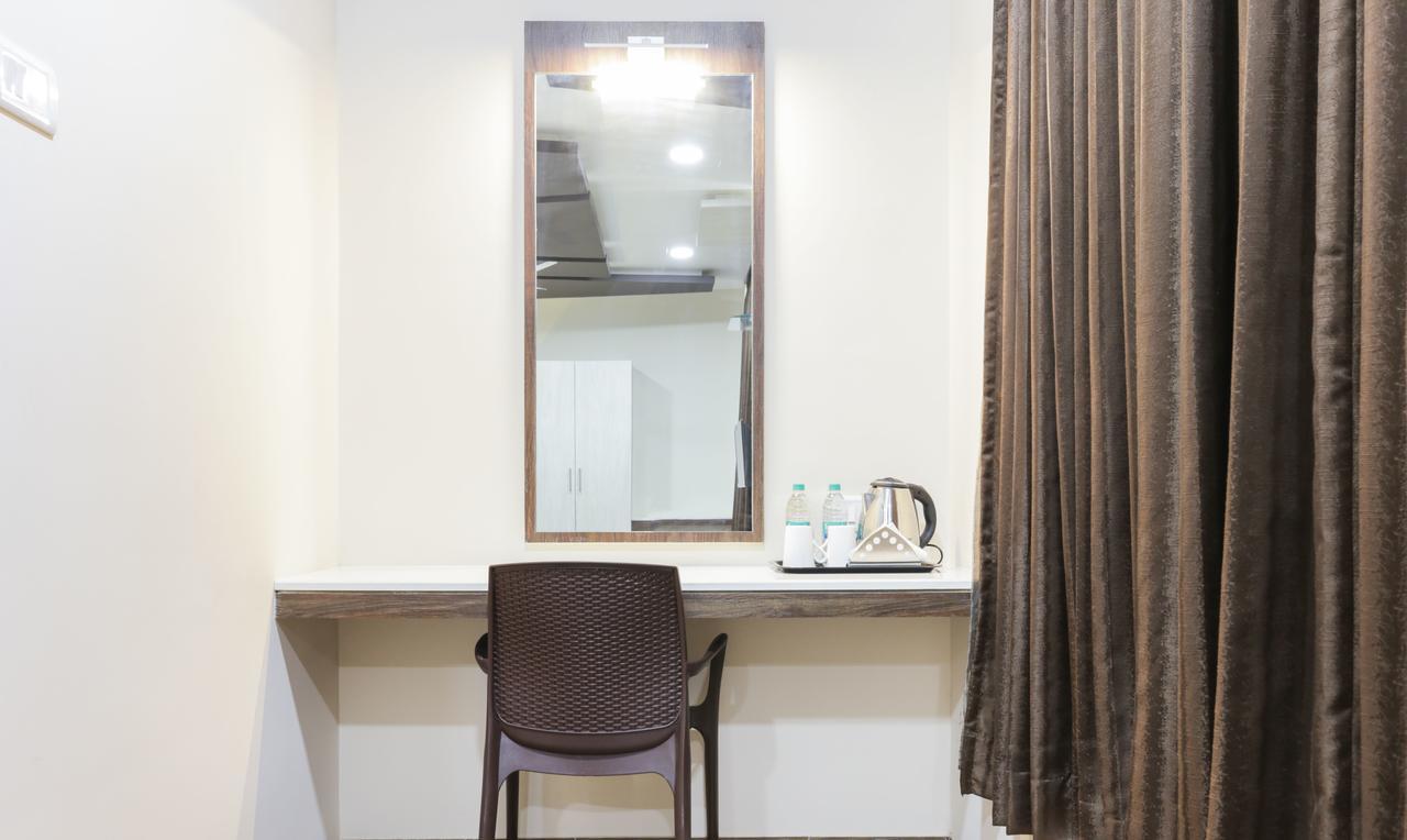 Treebo Trend Grace Residency Hotel Ченай Екстериор снимка